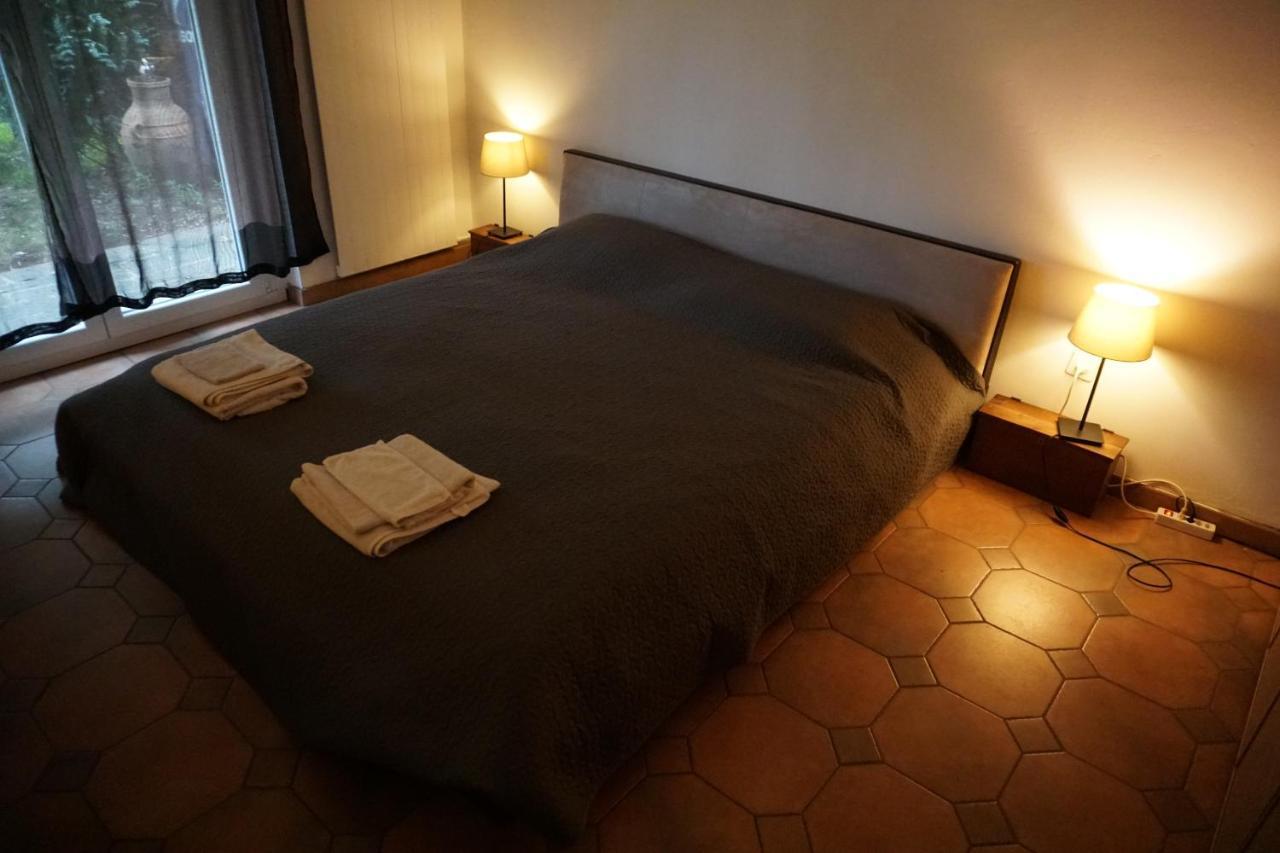 Golden Hill - Big Rooms With Kitchen And Garden Collina d'Oro Exterior photo